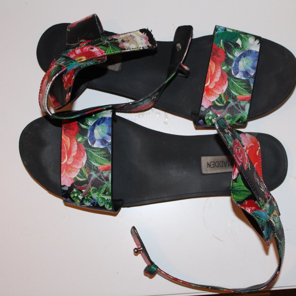 Steve Madden Sandals